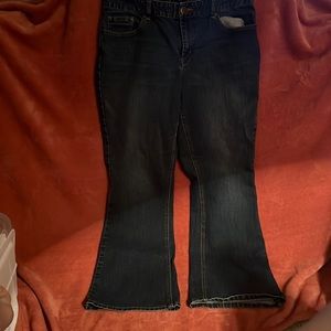 Women’s Flare Jean Capris